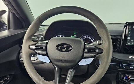 Hyundai Veloster II, 2020 год, 2 150 000 рублей, 17 фотография