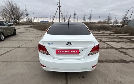 Hyundai Solaris II рестайлинг, 2012 год, 875 000 рублей, 7 фотография