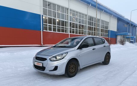 Hyundai Solaris II рестайлинг, 2012 год, 610 000 рублей, 2 фотография