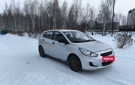 Hyundai Solaris II рестайлинг, 2012 год, 610 000 рублей, 6 фотография