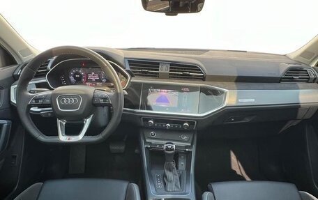 Audi Q3 Sportback, 2021 год, 2 850 000 рублей, 9 фотография