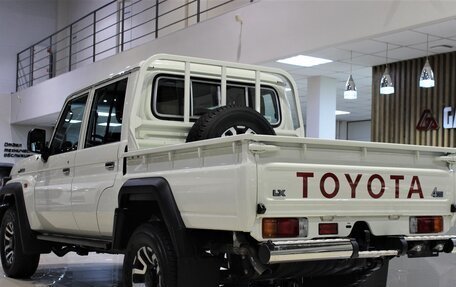 Toyota Land Cruiser 70, 2024 год, 9 895 000 рублей, 7 фотография