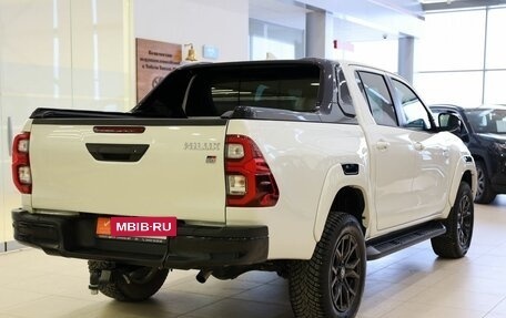 Toyota Hilux VIII, 2022 год, 5 999 000 рублей, 6 фотография