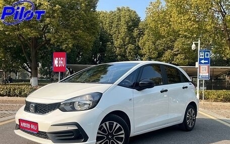 Honda Fit, 2021 год, 1 300 000 рублей, 1 фотография