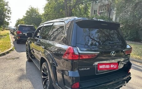 Lexus LX III, 2018 год, 10 250 000 рублей, 3 фотография