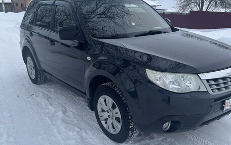Subaru Forester, 2011 год, 1 300 000 рублей, 2 фотография