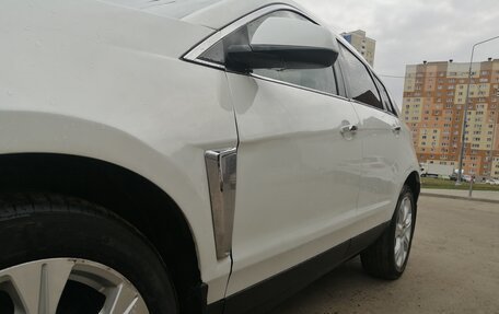 Cadillac SRX II рестайлинг, 2014 год, 1 280 000 рублей, 27 фотография