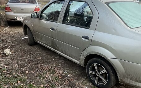 Renault Logan I, 2014 год, 380 000 рублей, 2 фотография