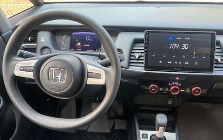 Honda Fit, 2021 год, 1 300 000 рублей, 9 фотография