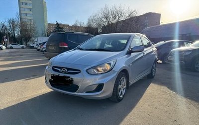 Hyundai Solaris II рестайлинг, 2013 год, 830 000 рублей, 1 фотография