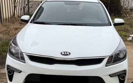 KIA Rio IV, 2019 год, 1 750 000 рублей, 1 фотография