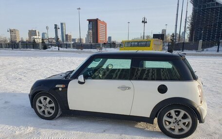 MINI Hatch, 2005 год, 450 000 рублей, 18 фотография