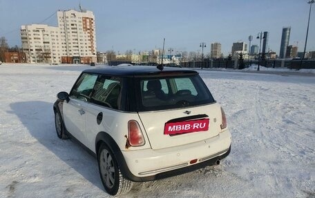 MINI Hatch, 2005 год, 450 000 рублей, 20 фотография