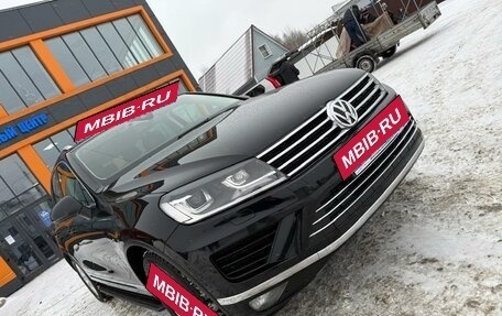 Volkswagen Touareg III, 2015 год, 3 085 000 рублей, 4 фотография