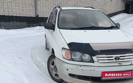 Toyota Ipsum II, 1997 год, 600 000 рублей, 10 фотография