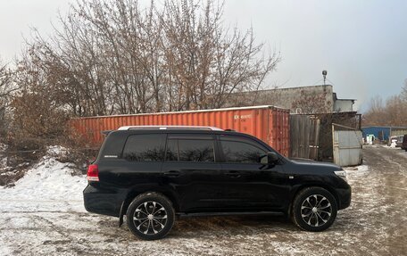 Toyota Land Cruiser 200, 2011 год, 3 900 000 рублей, 3 фотография