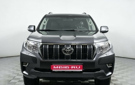 Toyota Land Cruiser Prado 150 рестайлинг 2, 2023 год, 8 450 000 рублей, 2 фотография