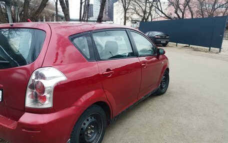 Toyota Corolla Verso I, 2006 год, 550 000 рублей, 3 фотография