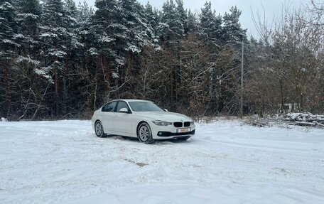 BMW 3 серия, 2016 год, 1 965 000 рублей, 12 фотография