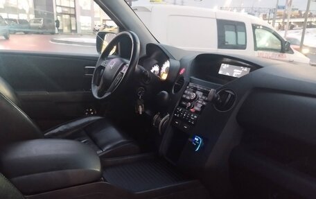 Honda Pilot III рестайлинг, 2012 год, 2 350 000 рублей, 10 фотография