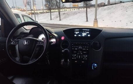 Honda Pilot III рестайлинг, 2012 год, 2 350 000 рублей, 14 фотография