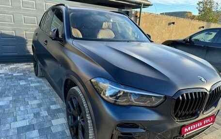 BMW X5, 2021 год, 5 300 000 рублей, 2 фотография