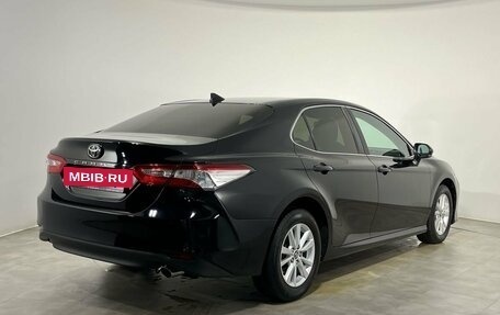 Toyota Camry, 2019 год, 2 599 000 рублей, 4 фотография