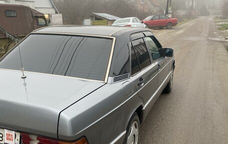 Mercedes-Benz 190 (W201), 1993 год, 429 000 рублей, 4 фотография