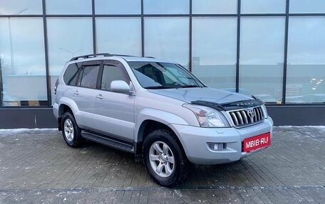 Toyota Land Cruiser Prado 120 рестайлинг, 2006 год, 1 830 000 рублей, 7 фотография