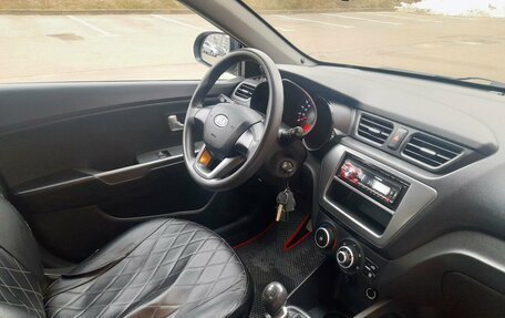 KIA Rio III рестайлинг, 2012 год, 850 000 рублей, 14 фотография