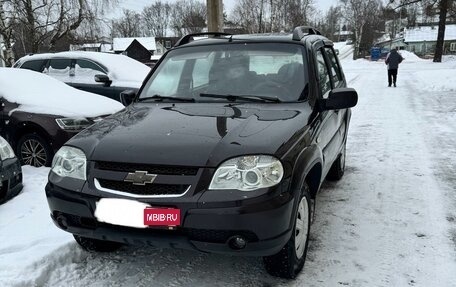 Chevrolet Niva I рестайлинг, 2011 год, 535 000 рублей, 1 фотография