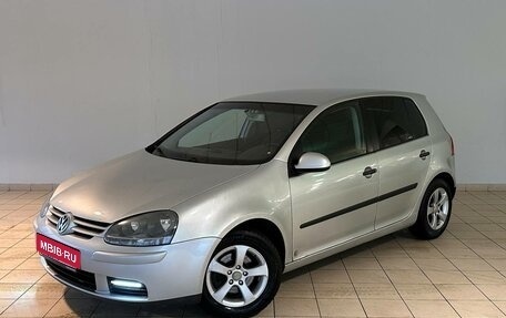 Volkswagen Golf V, 2004 год, 420 000 рублей, 1 фотография