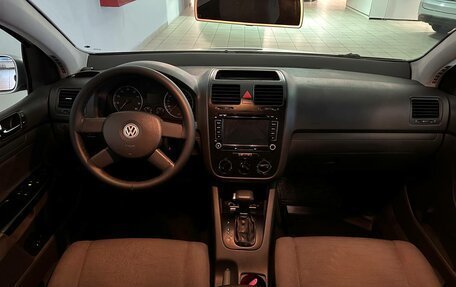 Volkswagen Golf V, 2004 год, 420 000 рублей, 8 фотография