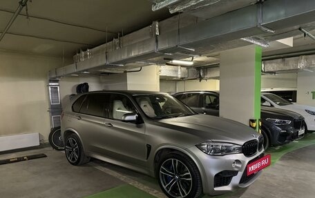 BMW X5 M, 2017 год, 6 300 000 рублей, 2 фотография