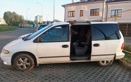 Chrysler Voyager III, 1999 год, 270 000 рублей, 8 фотография