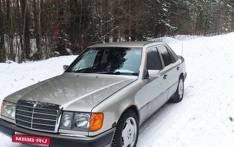 Mercedes-Benz W124, 1990 год, 400 000 рублей, 5 фотография