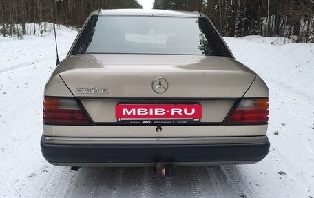 Mercedes-Benz W124, 1990 год, 400 000 рублей, 3 фотография