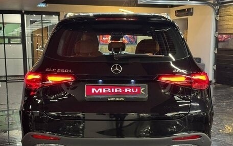 Mercedes-Benz GLC, 2024 год, 7 999 999 рублей, 4 фотография