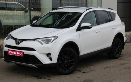 Toyota RAV4, 2016 год, 1 948 000 рублей, 1 фотография