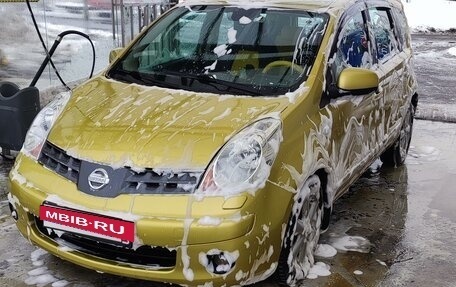 Nissan Note II рестайлинг, 2006 год, 590 000 рублей, 25 фотография