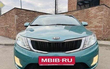 KIA Rio III рестайлинг, 2013 год, 985 000 рублей, 4 фотография