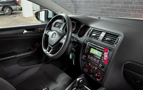 Volkswagen Jetta VI, 2016 год, 1 470 000 рублей, 15 фотография