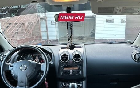 Nissan Qashqai, 2010 год, 900 000 рублей, 3 фотография