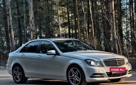 Mercedes-Benz C-Класс, 2011 год, 1 250 000 рублей, 3 фотография