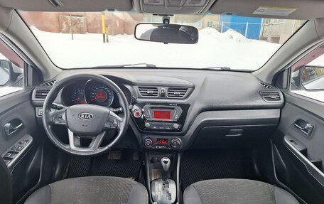 KIA Rio III рестайлинг, 2011 год, 830 000 рублей, 5 фотография