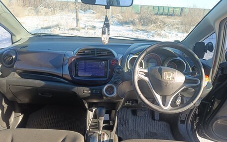 Honda Fit III, 2008 год, 640 000 рублей, 2 фотография