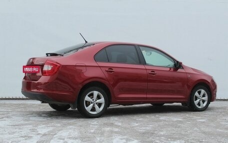 Skoda Rapid I, 2014 год, 860 000 рублей, 5 фотография