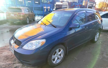 Toyota Matrix, 2002 год, 460 000 рублей, 2 фотография