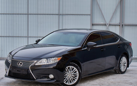 Lexus ES VII, 2013 год, 2 180 000 рублей, 1 фотография