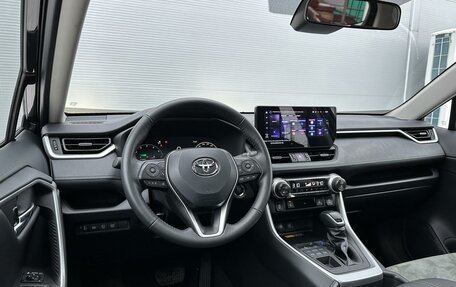 Toyota RAV4, 2023 год, 4 650 000 рублей, 6 фотография